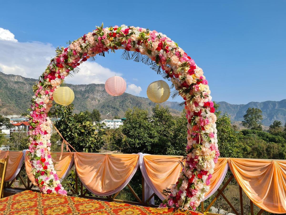 Hotel Rajpur Heights Dehradun Eksteriør bilde