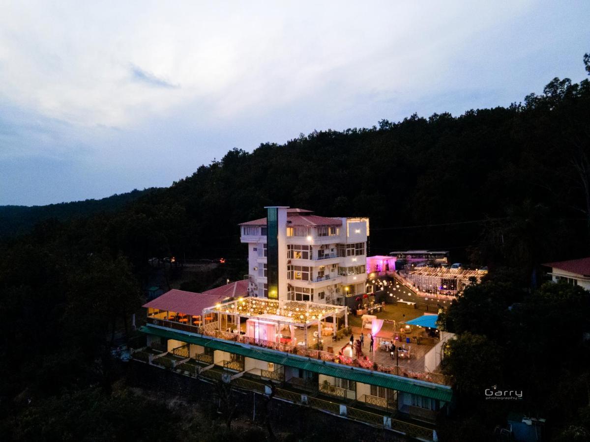 Hotel Rajpur Heights Dehradun Eksteriør bilde