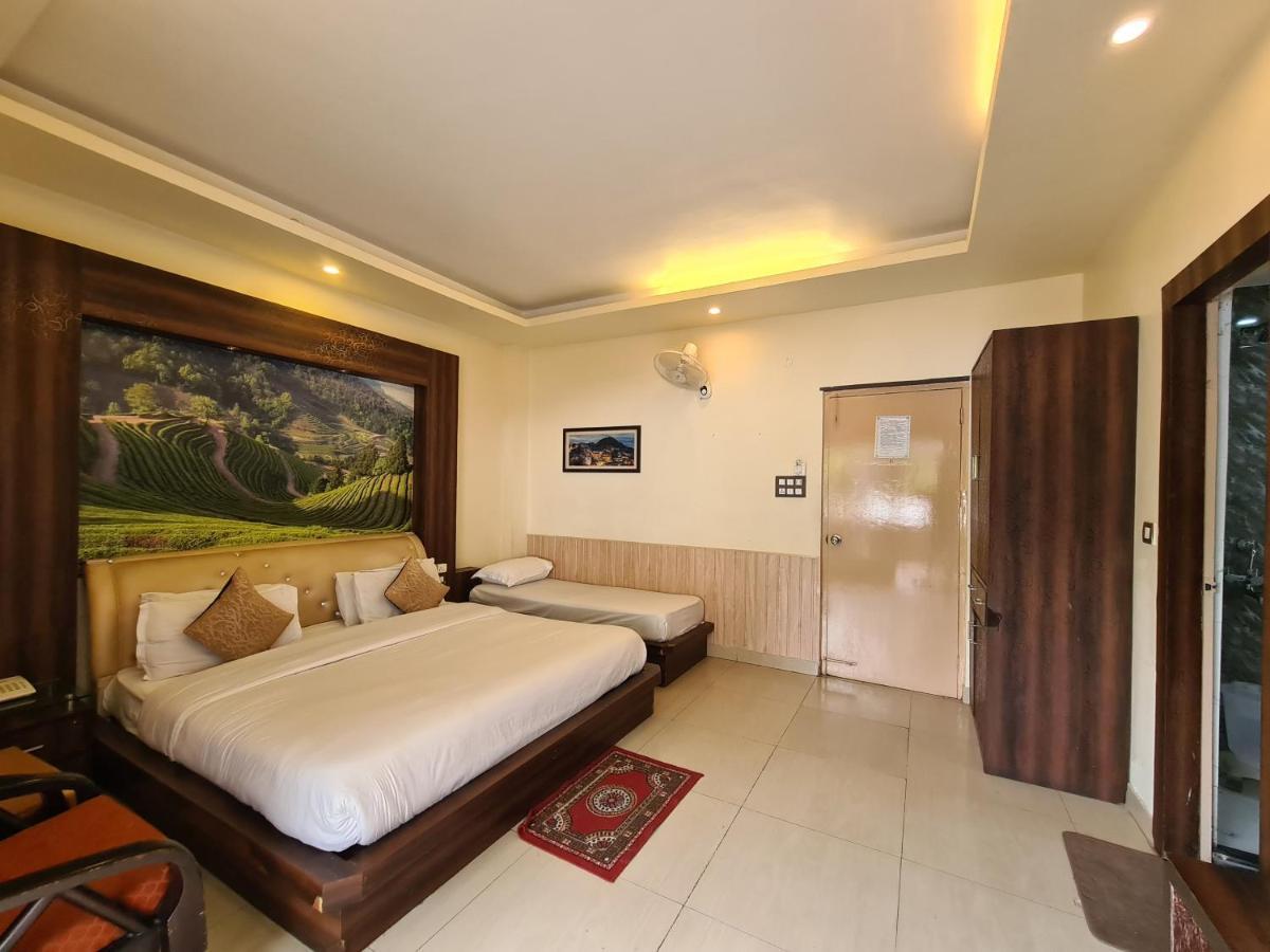 Hotel Rajpur Heights Dehradun Eksteriør bilde